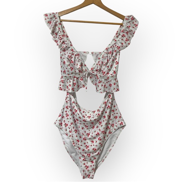 ASOS Peak & Beau Floral Cut-Out Swimsuit - Picture 4 of 12